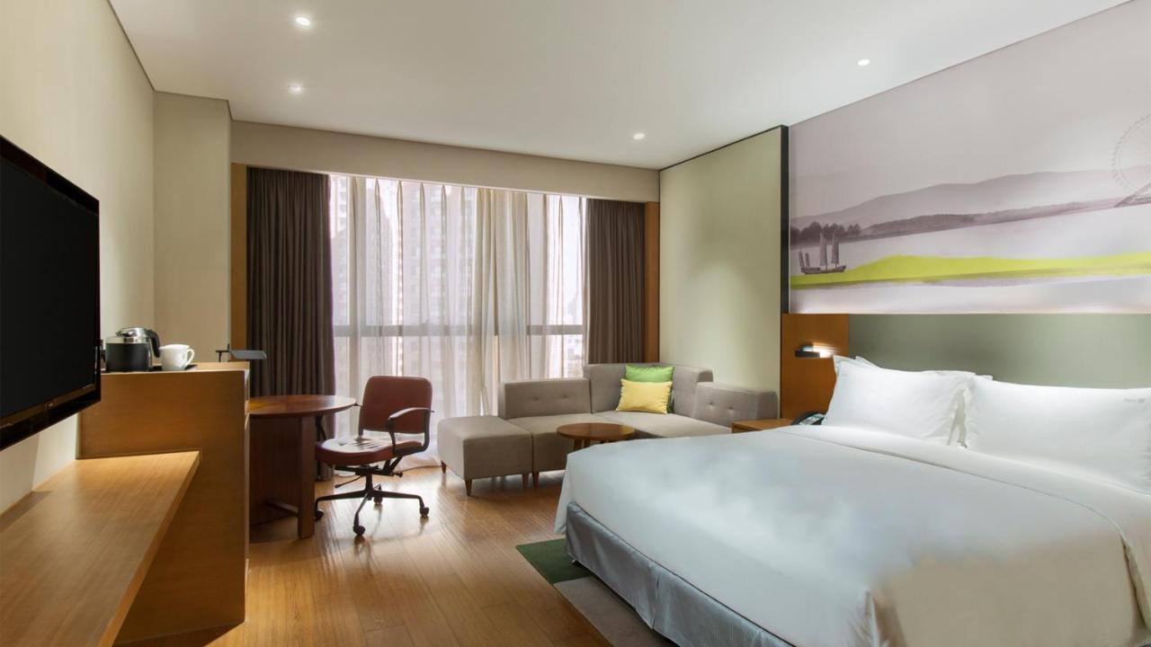 Holiday Inn & Suites Tianjin Downtown By Ihg,Tianjin Drum Tower,Joycity Shopping Mall,Tianjin Ancient Cultural Street,Haihe River,The Porcelain House,Convenient Access To Tianjin Binhai International Airport מראה חיצוני תמונה