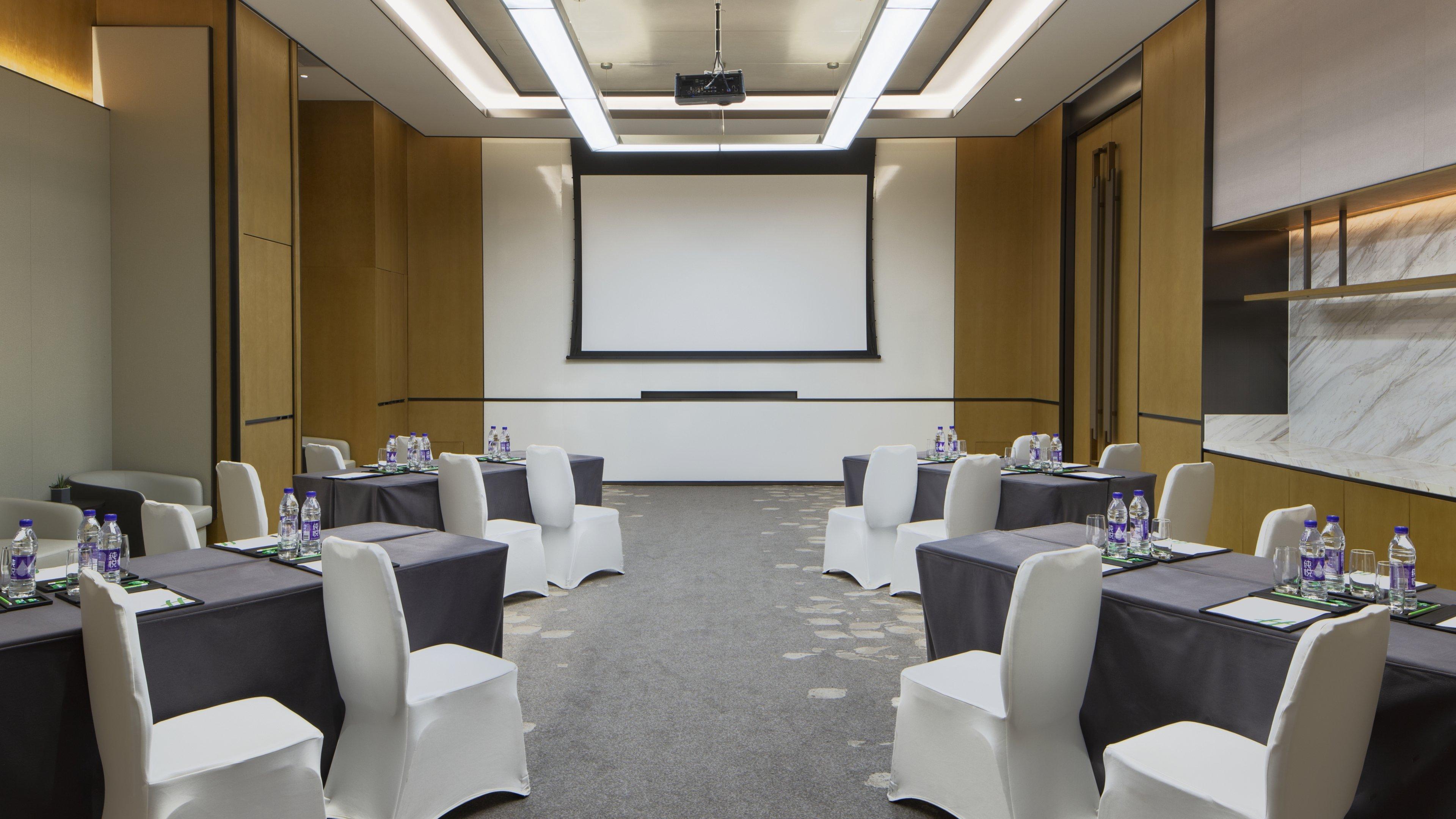 Holiday Inn & Suites Tianjin Downtown By Ihg,Tianjin Drum Tower,Joycity Shopping Mall,Tianjin Ancient Cultural Street,Haihe River,The Porcelain House,Convenient Access To Tianjin Binhai International Airport מראה חיצוני תמונה
