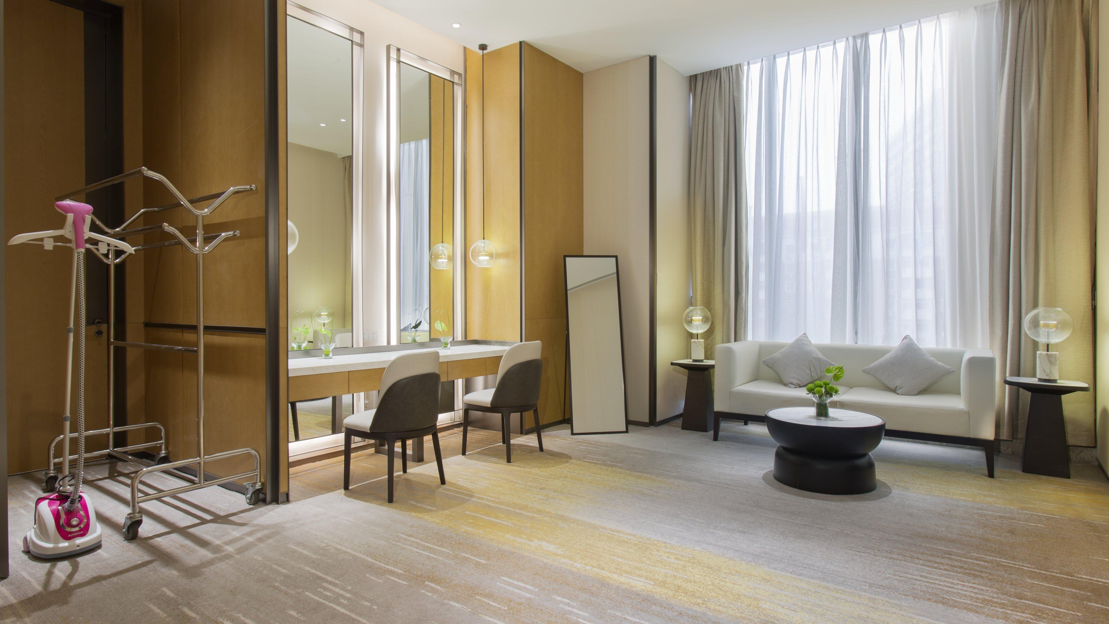 Holiday Inn & Suites Tianjin Downtown By Ihg,Tianjin Drum Tower,Joycity Shopping Mall,Tianjin Ancient Cultural Street,Haihe River,The Porcelain House,Convenient Access To Tianjin Binhai International Airport מראה חיצוני תמונה