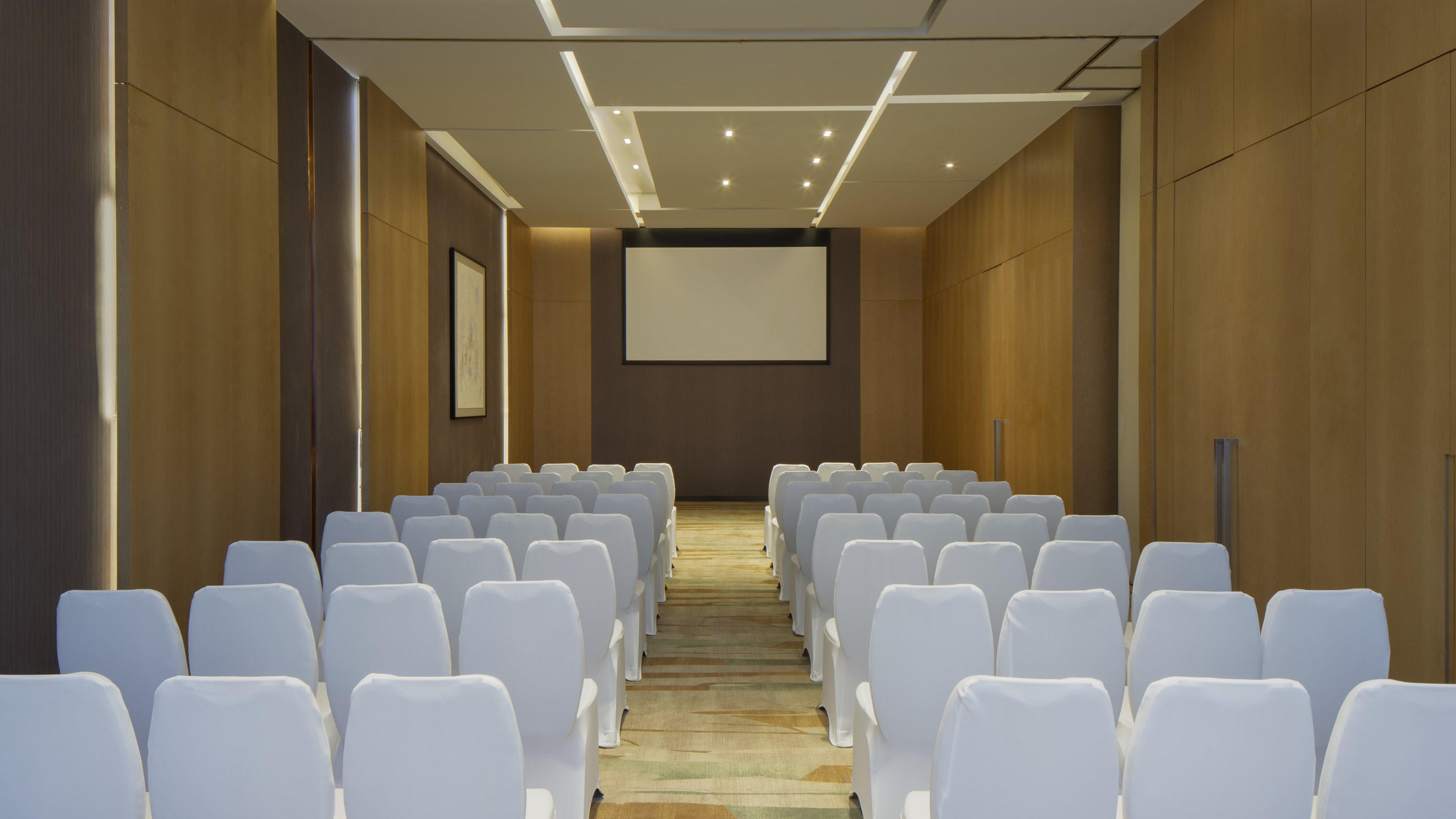 Holiday Inn & Suites Tianjin Downtown By Ihg,Tianjin Drum Tower,Joycity Shopping Mall,Tianjin Ancient Cultural Street,Haihe River,The Porcelain House,Convenient Access To Tianjin Binhai International Airport מראה חיצוני תמונה